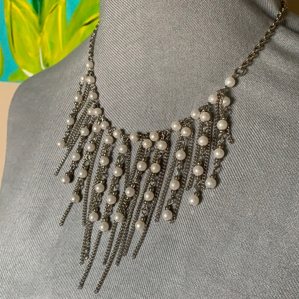 Women’s necklace